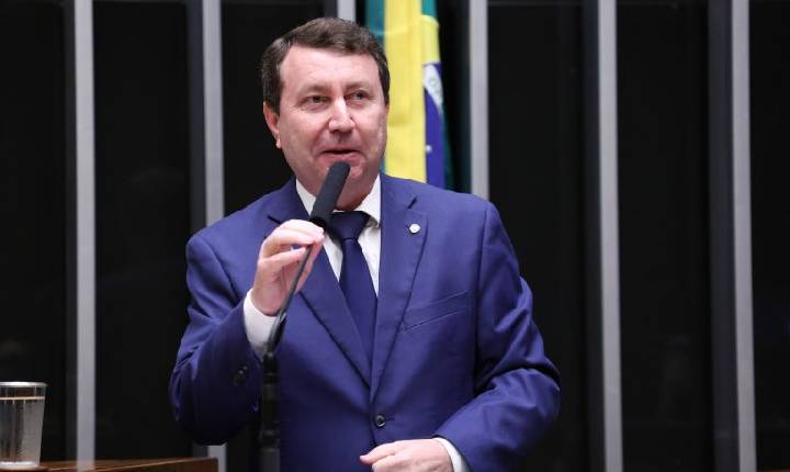 Comissão aprova proteção de consumidor no uso de produto e serviço com inteligência artificial