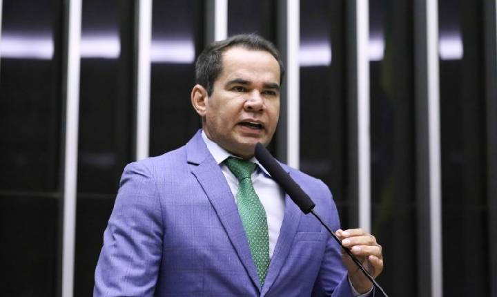 Comissão aprova recursos para qualificação profissional de pessoas com deficiência no setor cultural