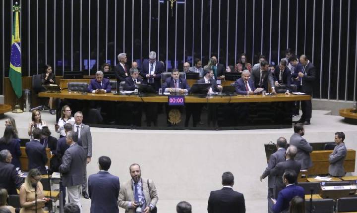 Congresso Nacional analisa 90 vetos presidenciais em sessão conjunta nesta quinta-feira