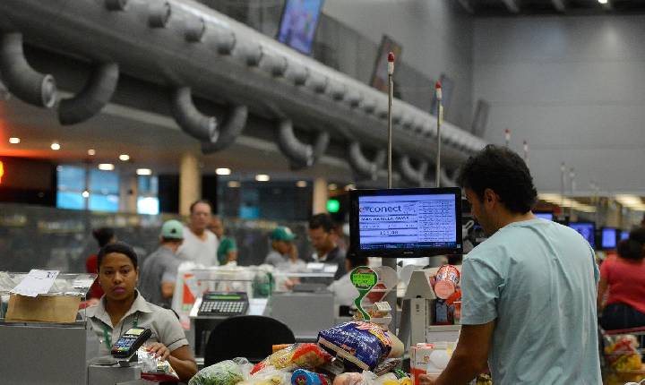 Estudo aponta fatores estruturais para inflação de alimentos no Brasil