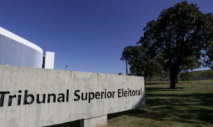 Janela de migração partidária termina nesta sexta-feira