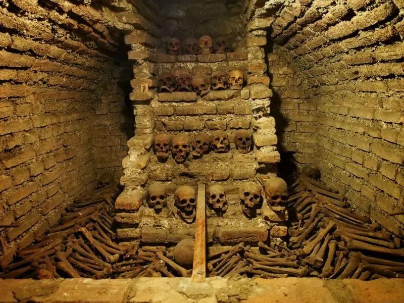 O impressionante 'cemitério oculto' no Peru