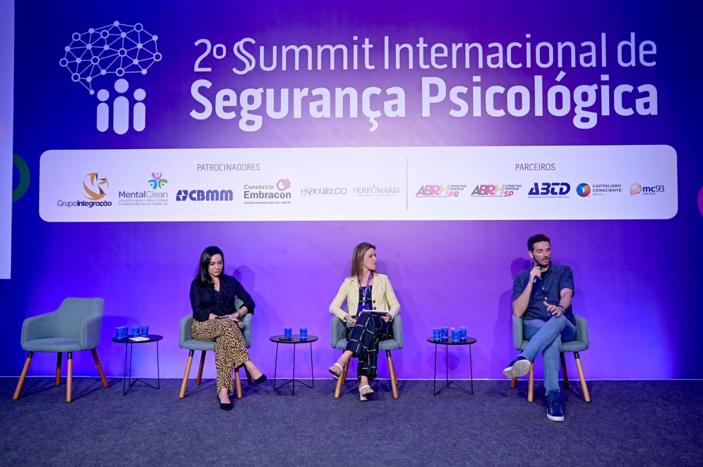 Microagressões e assédio são desafios silenciosos para segurança psicológica