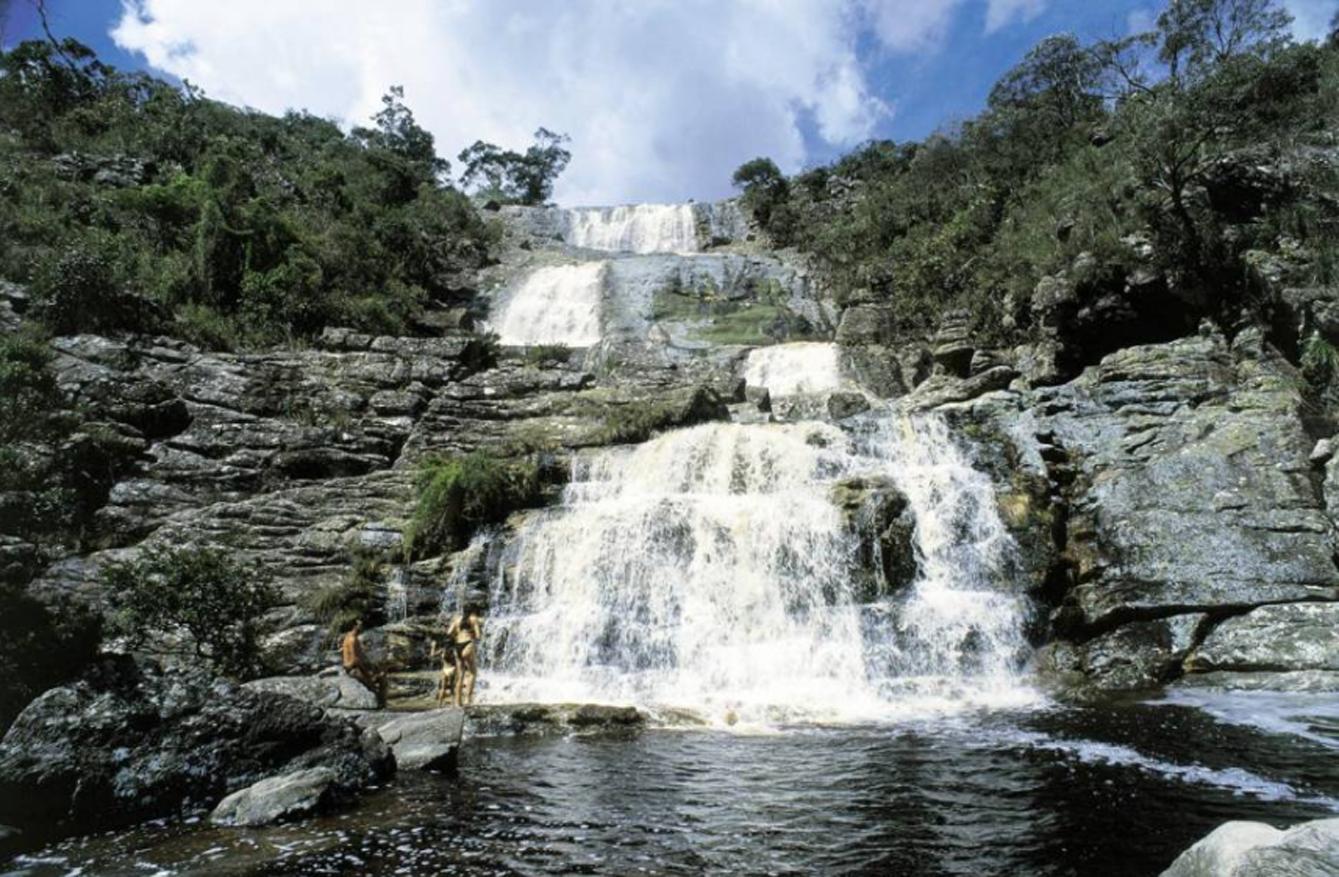 Santuário do Caraça é refúgio de paz para quem quer fugir da folia