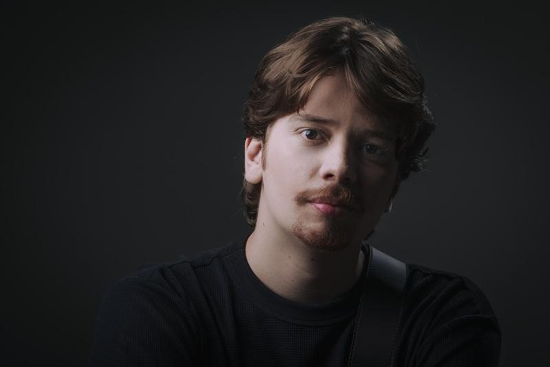 João Belleza disponibiliza videoclipe com a participação de Claudio Venturini