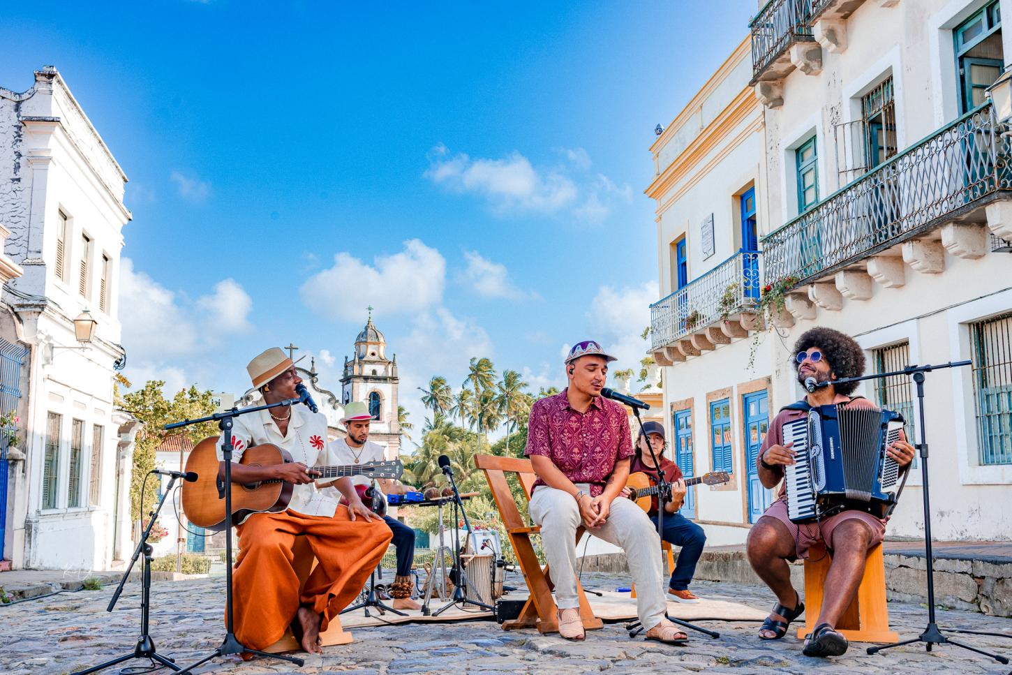 João Gomes, Mestrinho e Jota.pê apresentam o show 