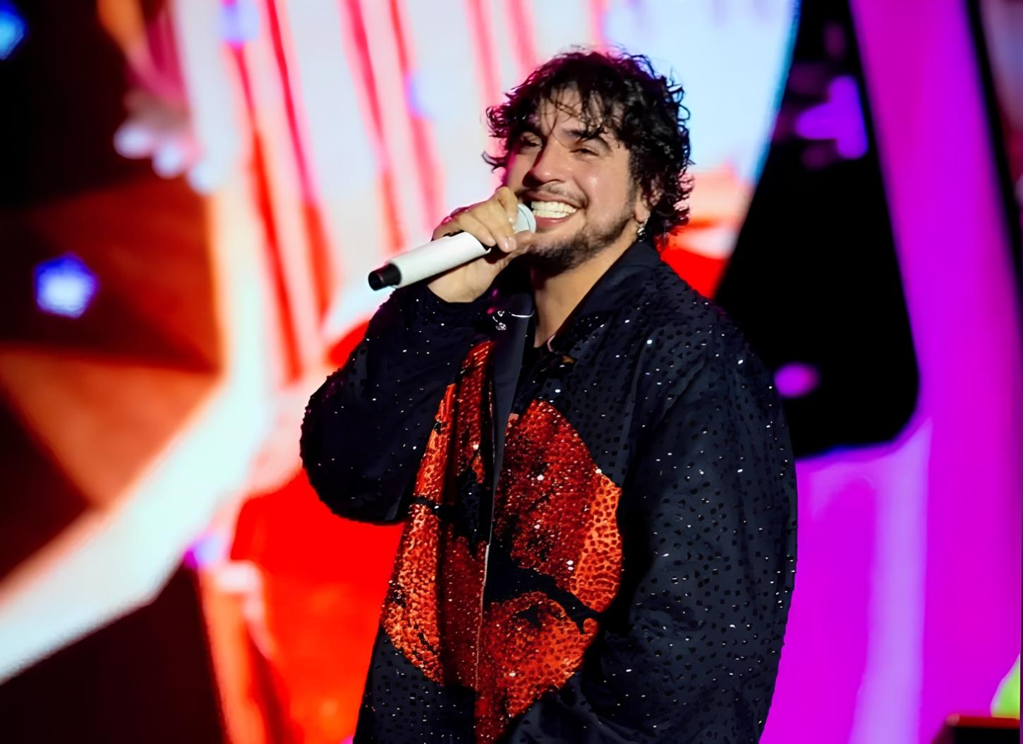 Sorriso Maroto, Nattan e Bruna Lipiani agitam o aniversário de BH na Praça da Estação