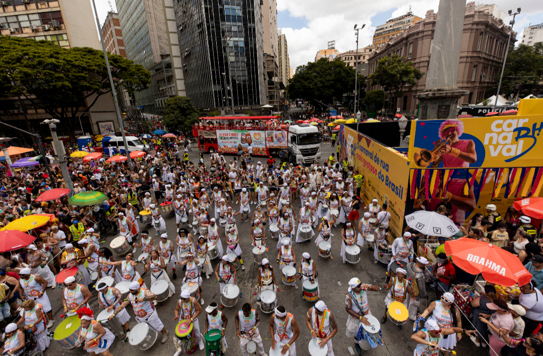 Baianas Ozadas consagra o Carnaval 2026 com desfile histórico em BH e leva a 